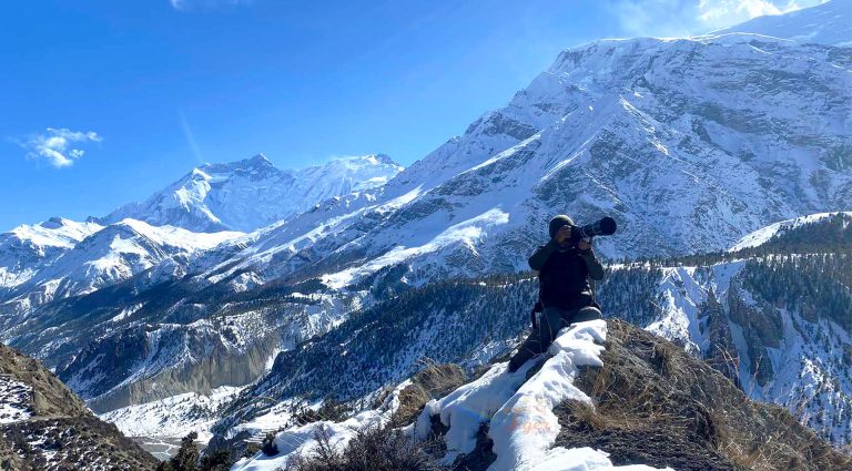 Scanning the snow leopard territory