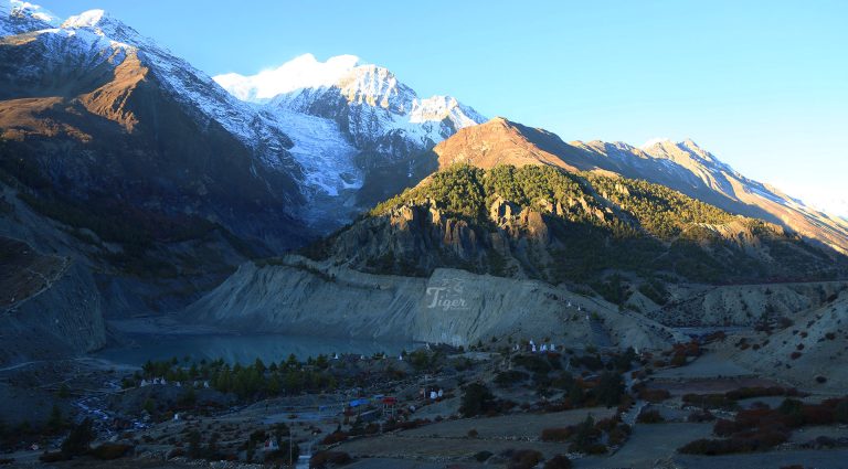 Ganagapurna Lake Manang